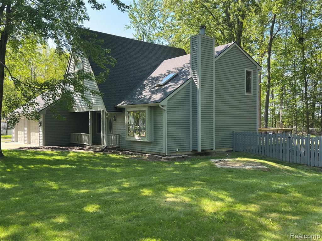 Photo 6