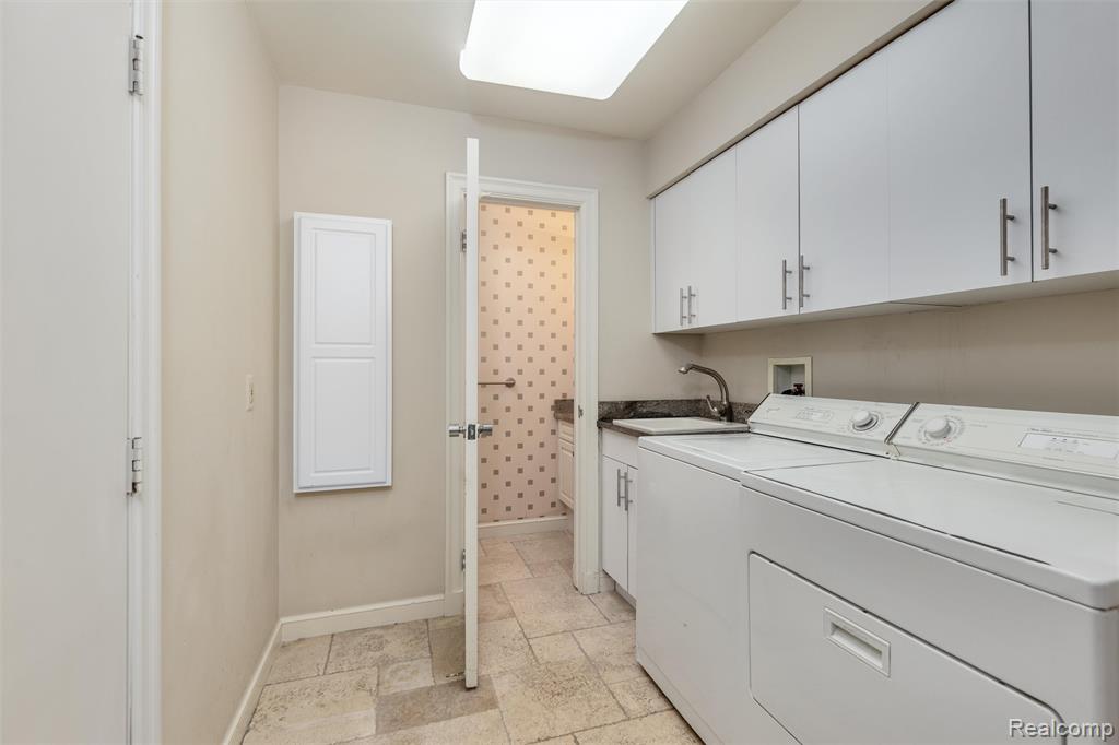 4260 Wabeek Lake Drive S, Bloomfield Hills, MI 48302 — Photo 28