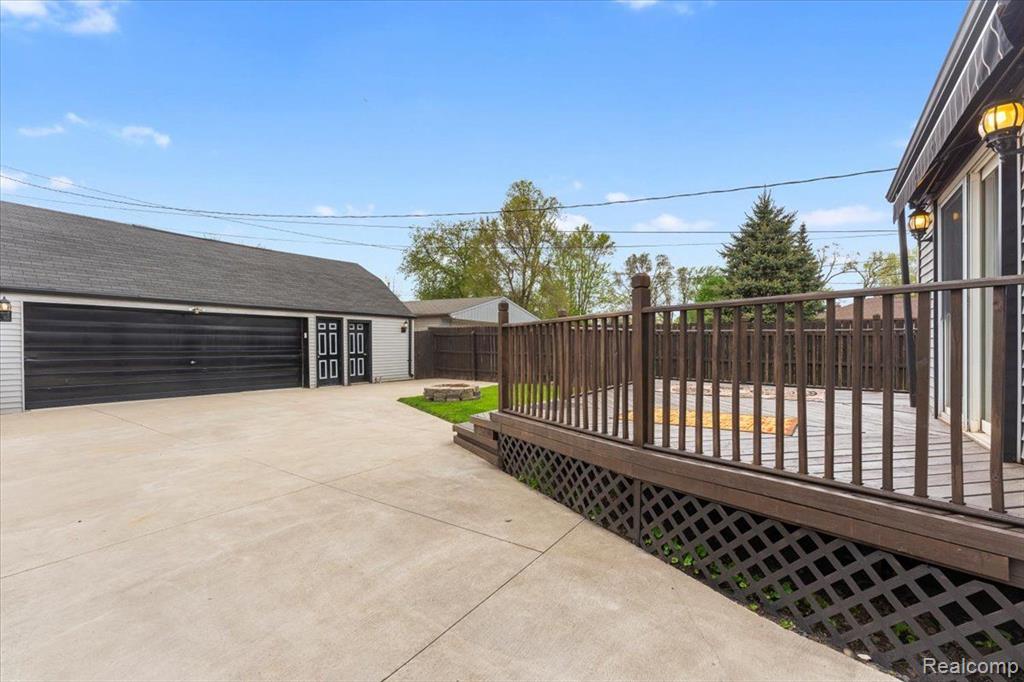 7960 JACKSON Street, Taylor, MI 48180 — Photo 21