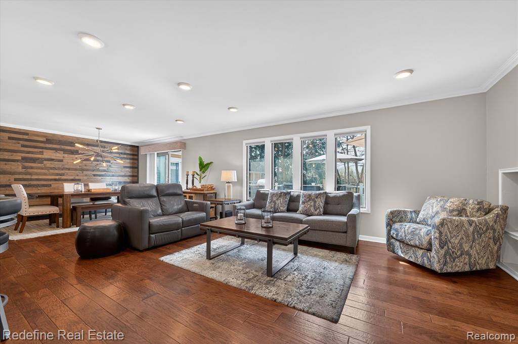 47025 S Chigwidden Drive, Northville, MI 48167 — Photo 8