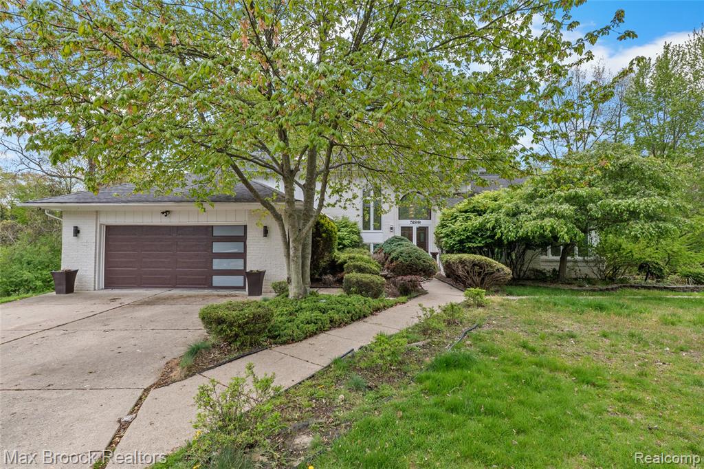 5199 Shenandoah Court, West Bloomfield, MI 48323 — Photo 2