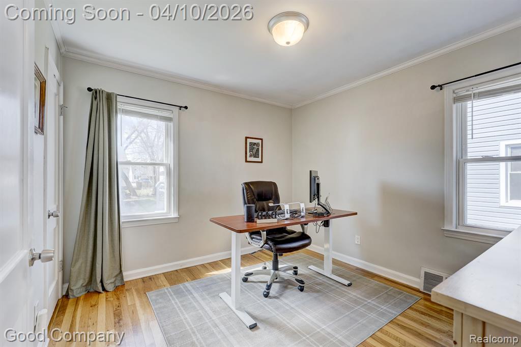 915 N Dorchester Avenue, Royal Oak, MI 48067 — Photo 29
