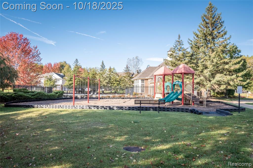 16706 Dover Drive, Northville, MI 48168 — Photo 32
