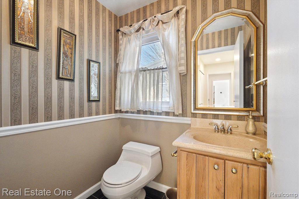 5363 HIGH COURT Way, West Bloomfield, MI 48323 — Photo 19