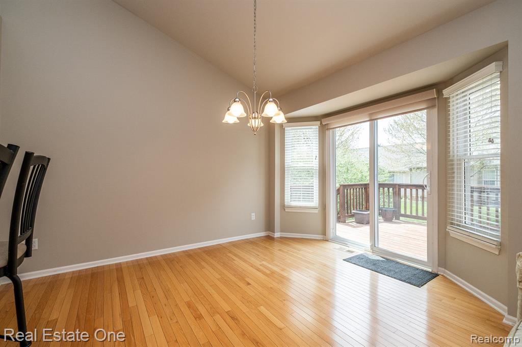 8113 SUTTON Court, White Lake, MI — Photo 11