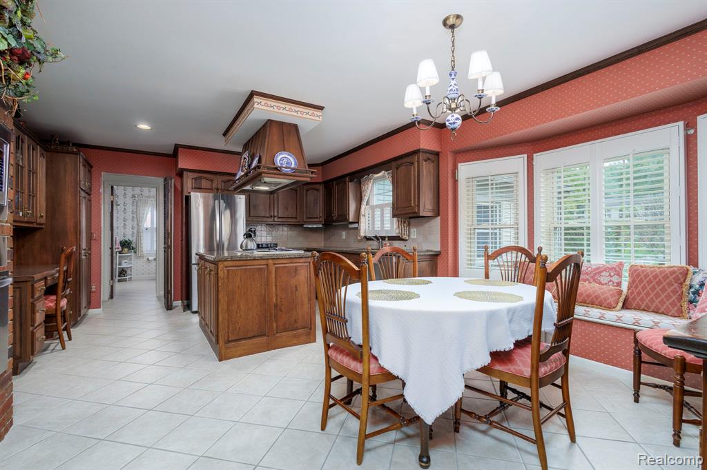 830 Croydon Road, Rochester Hills, MI 48309 — Photo 22