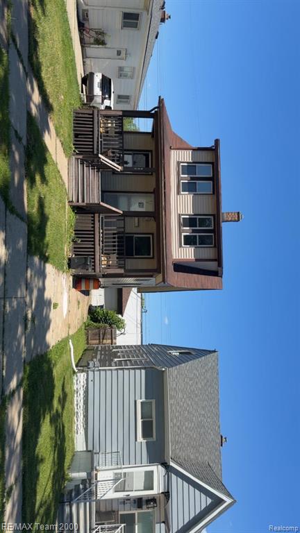 734 Cleophus Parkway, Lincoln Park, MI 48146 — Photo 3