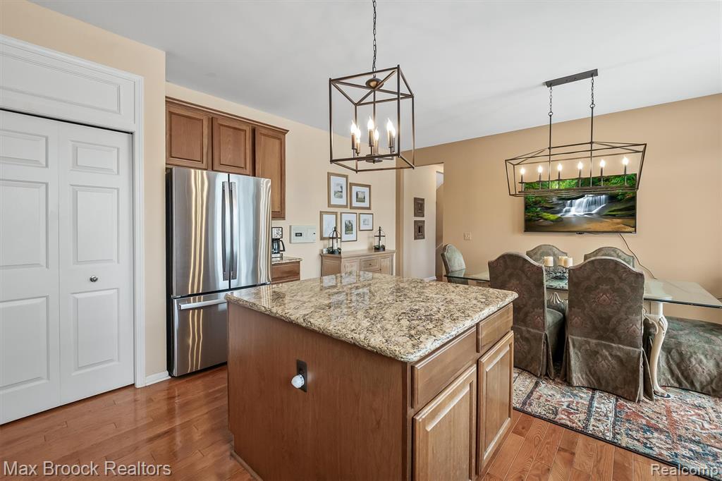 6144 Strawberry Circle, Commerce Twp, MI 48382 — Photo 20