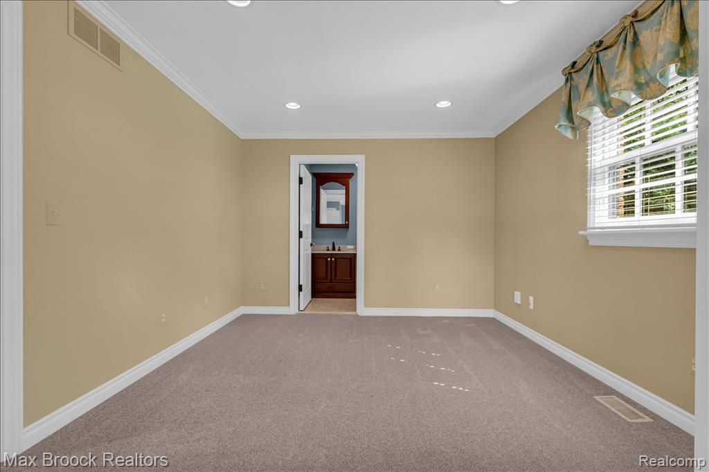 6287 Thorncrest Drive, Bloomfield Hills, MI 48301 — Photo 48