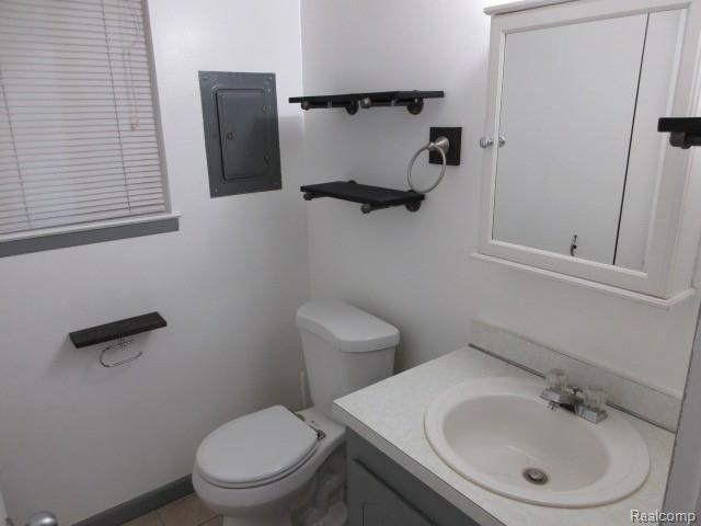 7265 Ida Terrace, Waterford, MI 48329 — Photo 24