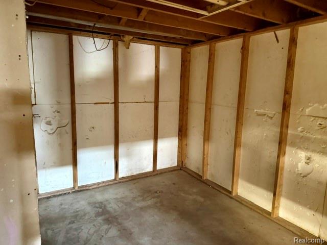 2329 Morrish Road, Flushing, MI 48433 — Photo 25