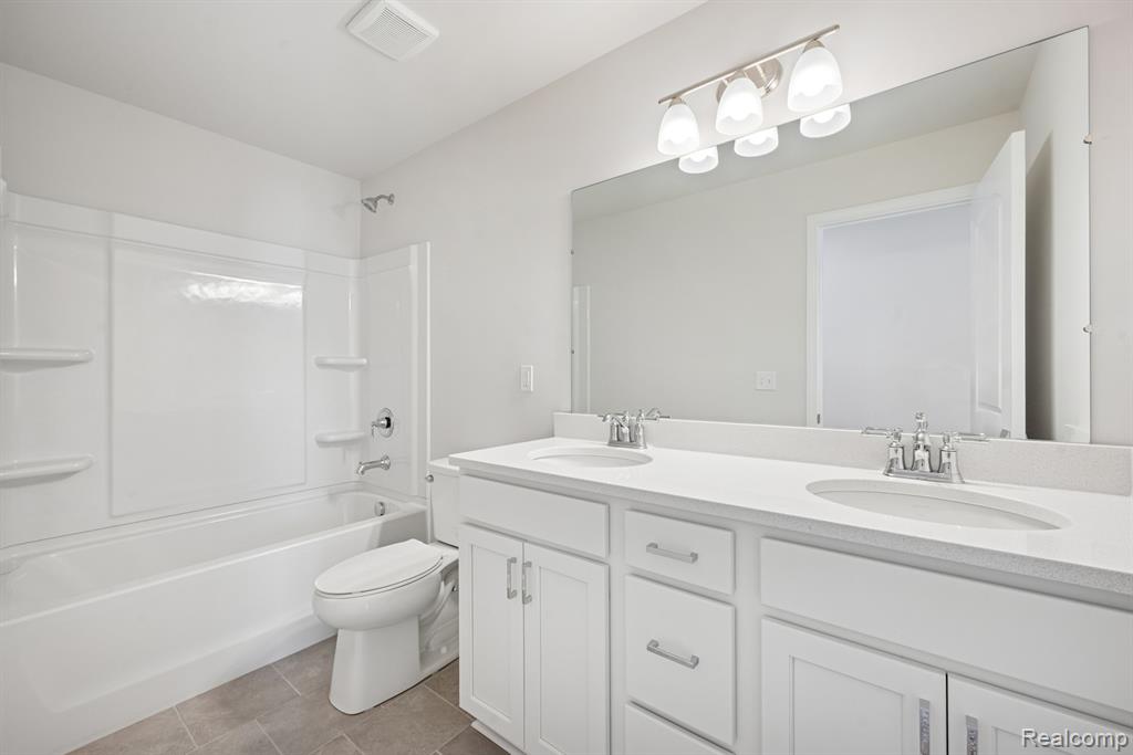 27107 Gallop Way, Saline, MI 48176 — Photo 25