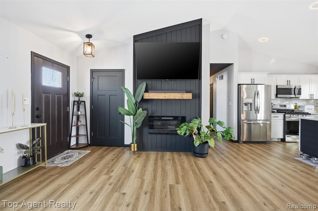354 Marion Avenue, Kimball, MI — Photo 9