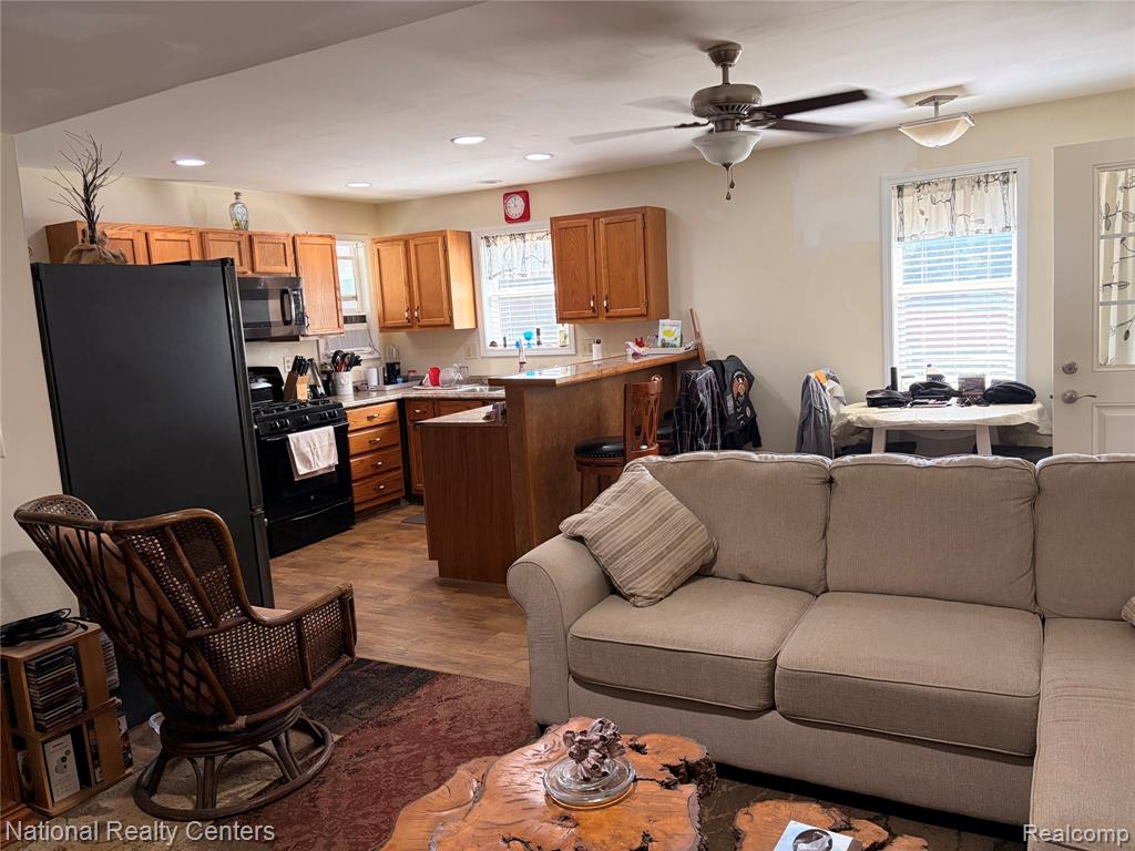 2025 Parkwood Court, Brooklyn, MI 49230 — Photo 21