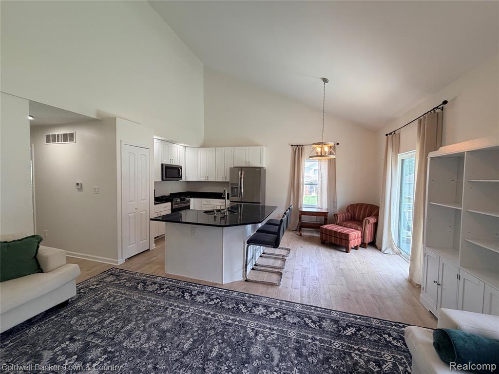 5881 Woodruff View Drive, Brighton, MI 48116 — Photo 6