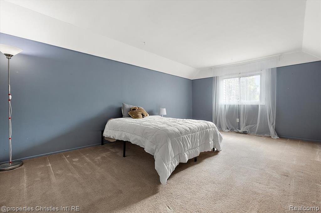 42737 Steepleview Court, Northville, MI 48168 — Photo 26