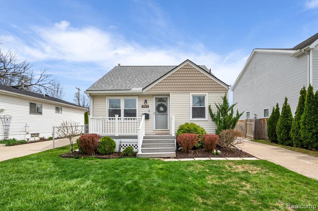 3150 Royal Avenue, Berkley, MI 48072 — front exterior