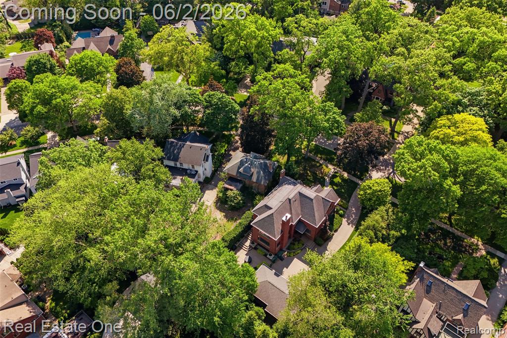 8606 Hendrie Boulevard, Huntington Woods, MI — Photo 39