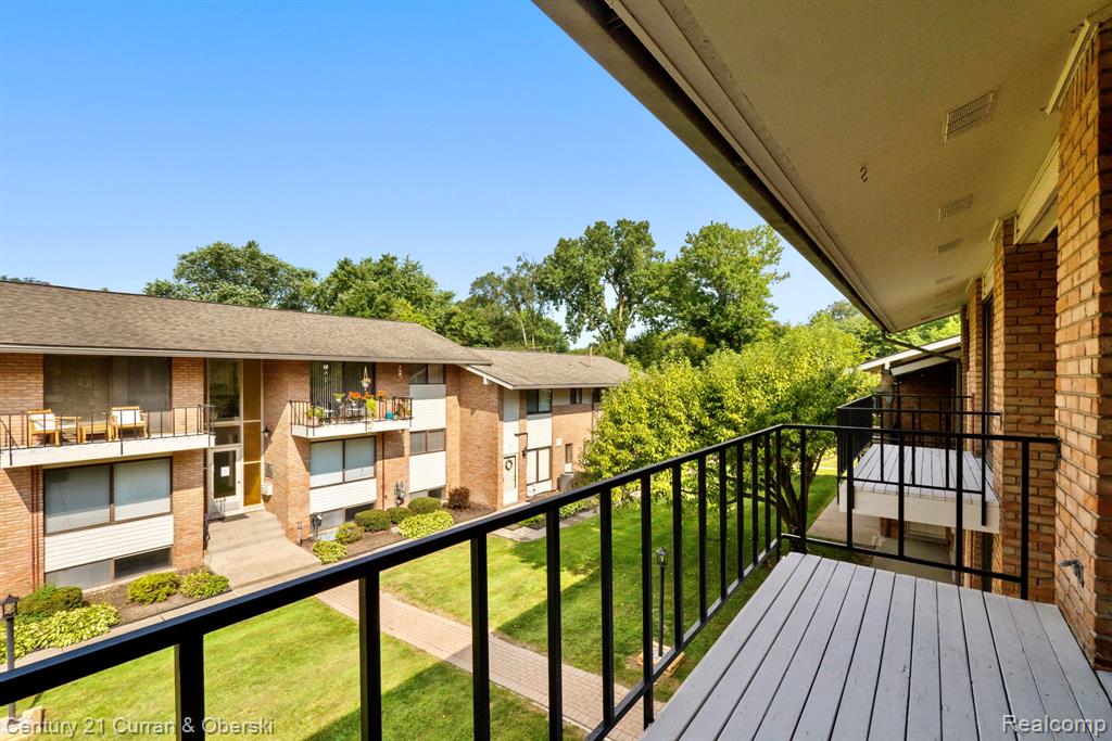 500 Ford Street, B5, Plymouth, MI 48170 — Photo 8