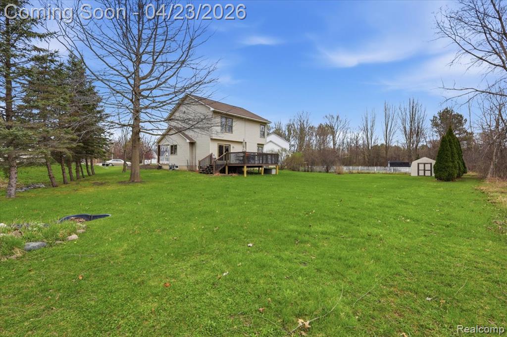 2309 Wood Creek Court, Burton, MI 48519 — Photo 38