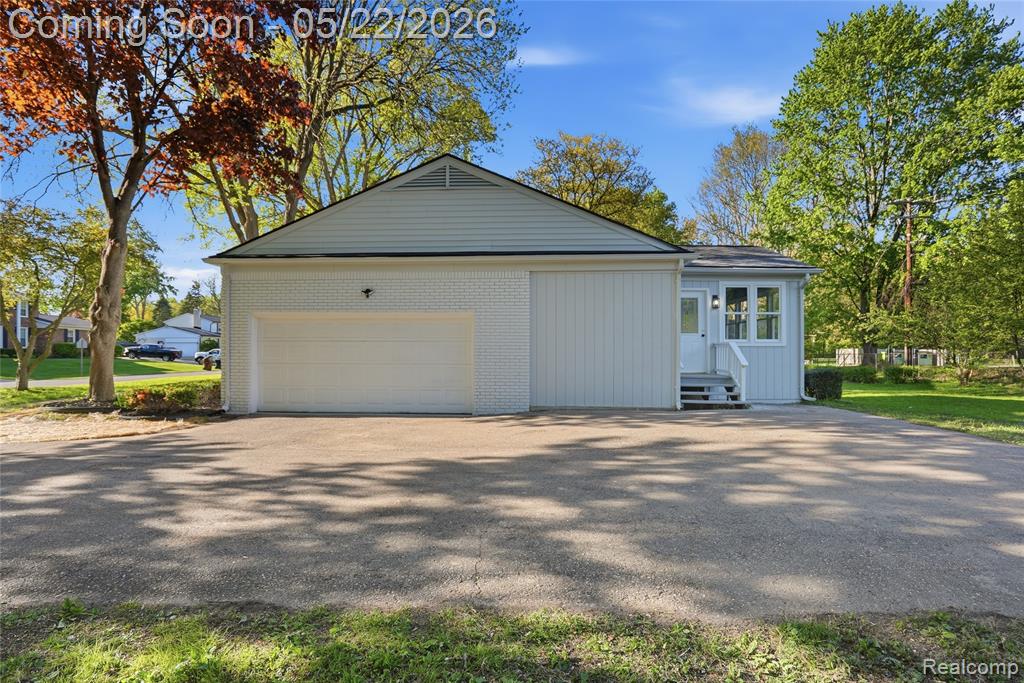 53568 Wolf Drive, Shelby Twp, MI 48316 — Photo 60