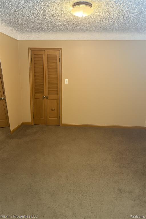 6240 W Outer Drive, Detroit, MI 48235 — Photo 9