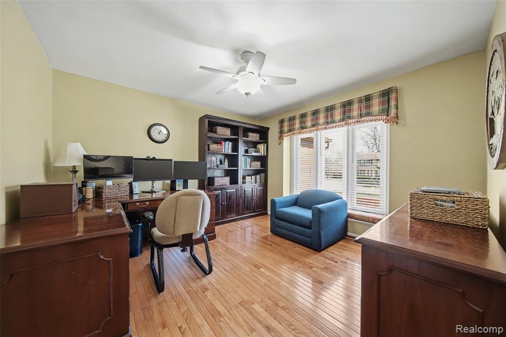 5363 Clearview Drive, Troy, MI 48098 — Photo 32