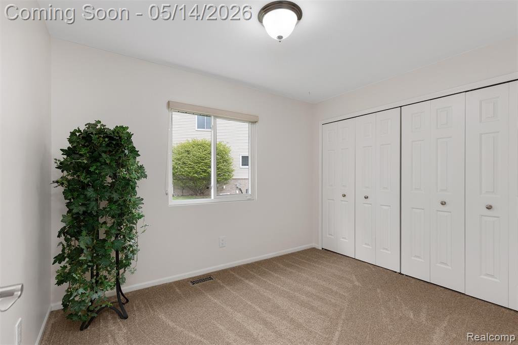 8945 Huron Bluffs Drive, White Lake, MI — Photo 18