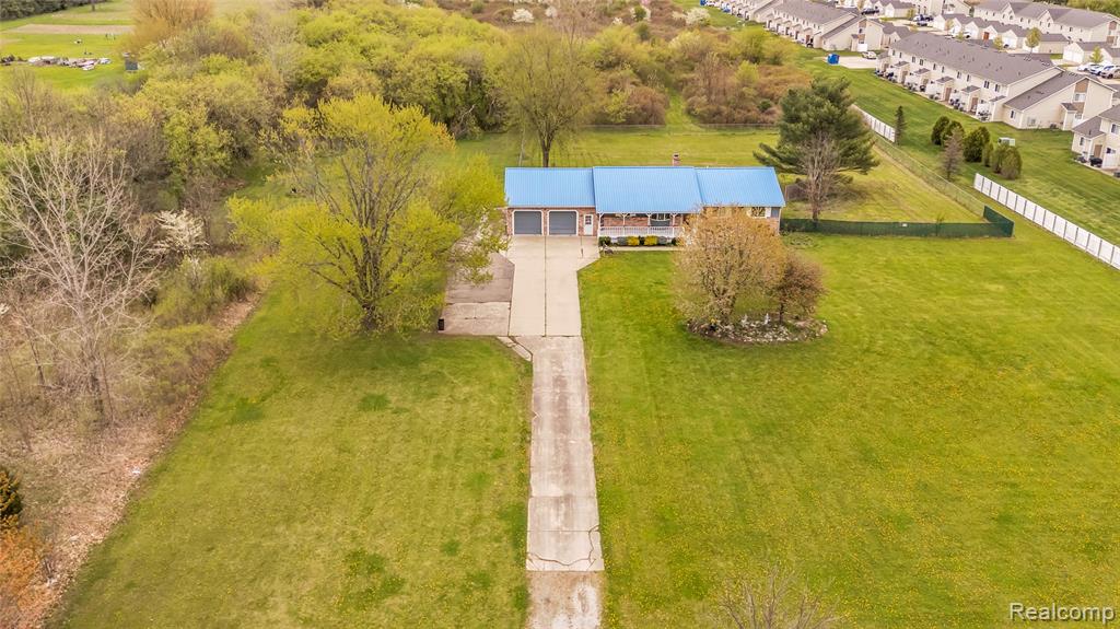 1081 S Gale Road, Davison, MI 48423 — Photo 2