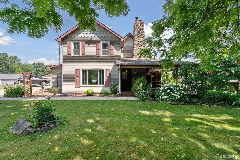 9227 Hogan Road, Fenton, MI 48430 — Photo 3