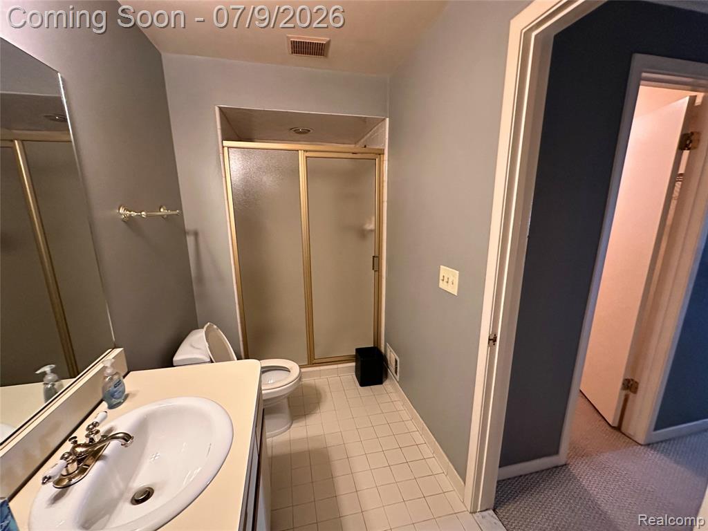 6669 Maple Lakes Drive, West Bloomfield, MI — Photo 16