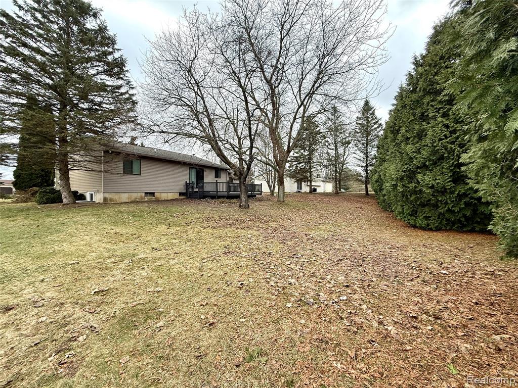 3639 Loch Drive, Highland, MI — Photo 37
