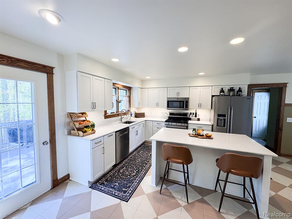 611 Vista Del Sol, Lapeer, MI 48446 — Photo 4