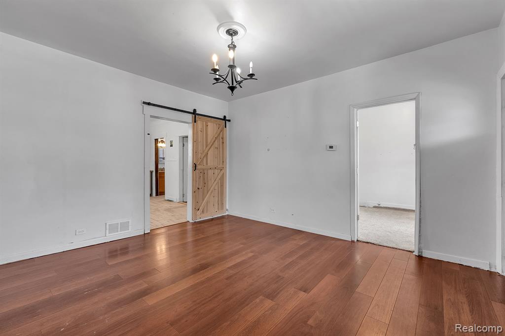 5439 Hartwell Street, Dearborn, MI 48126 — Photo 7