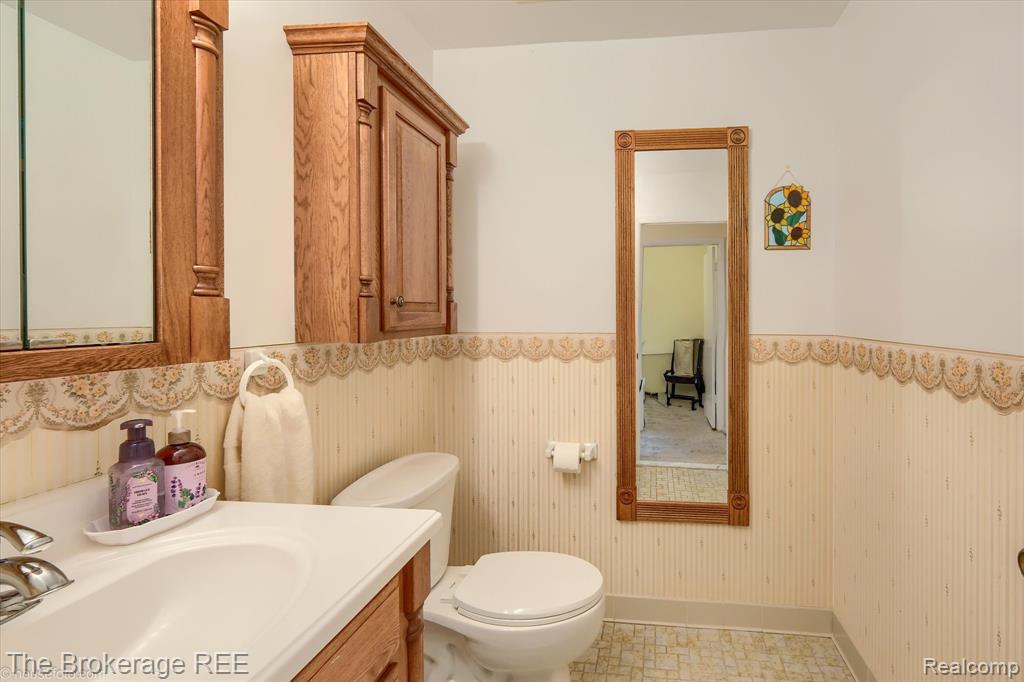 9538 Fenhill Drive, Grand Blanc, MI 48439 — Photo 21