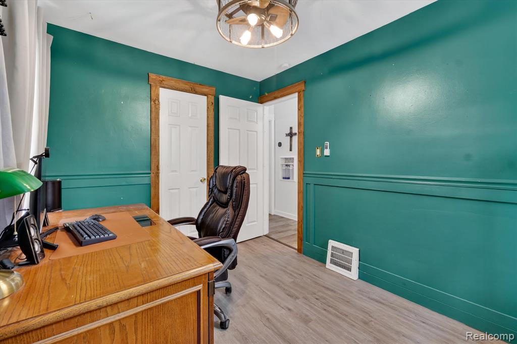 4048 Niagara Street, Wayne, MI 48184 — Photo 19