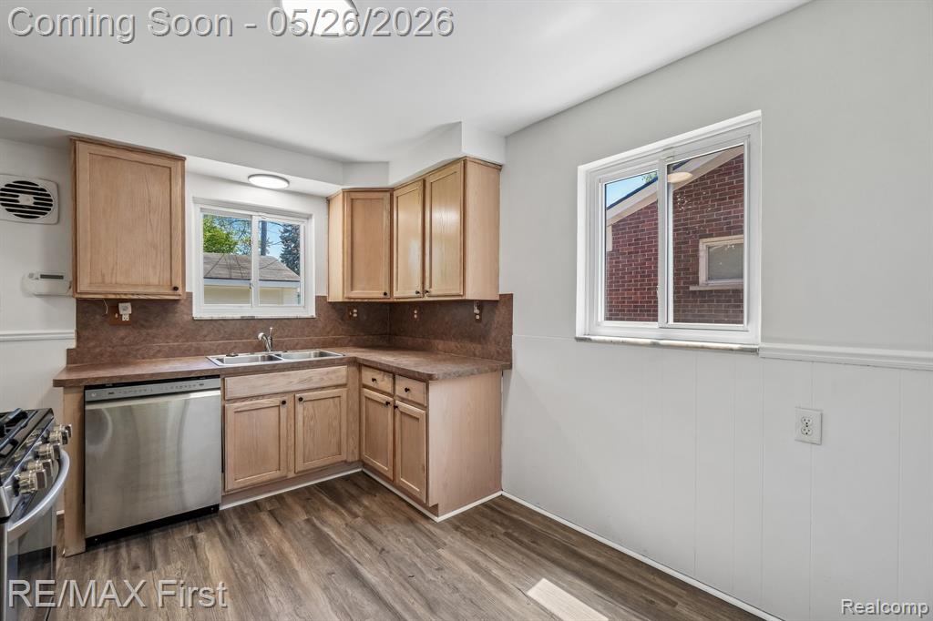 29636 Spoon Avenue, Madison Heights, MI 48071 — Photo 14