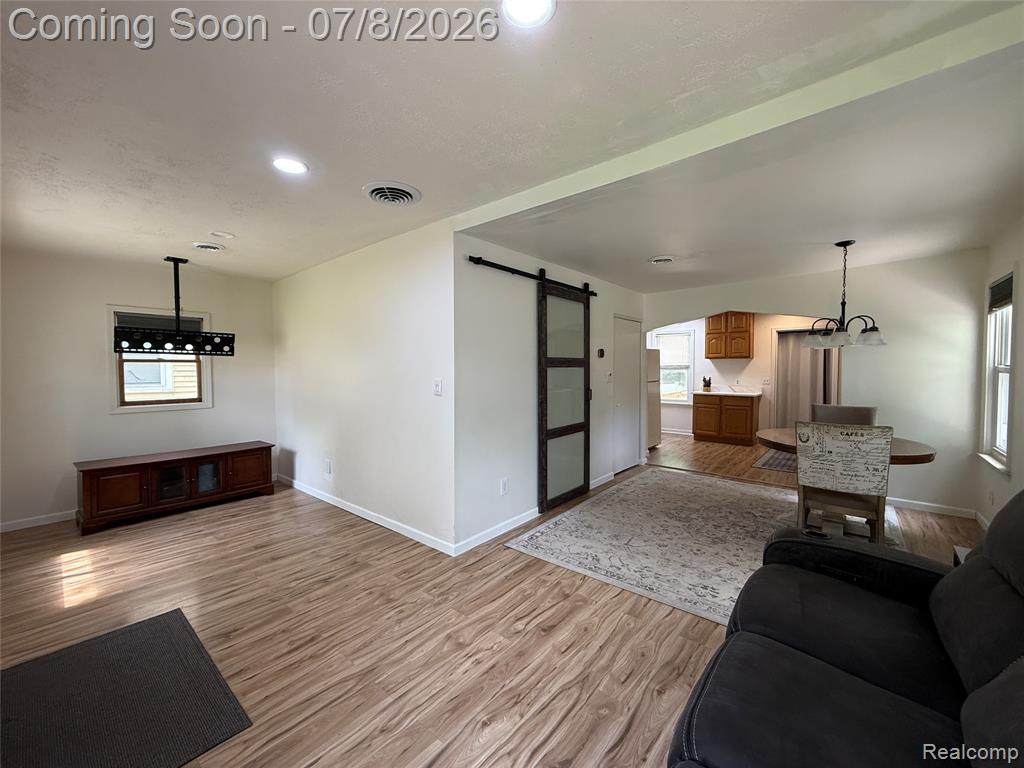 756 Cedarlawn Road, Waterford, MI 48328 — Photo 3