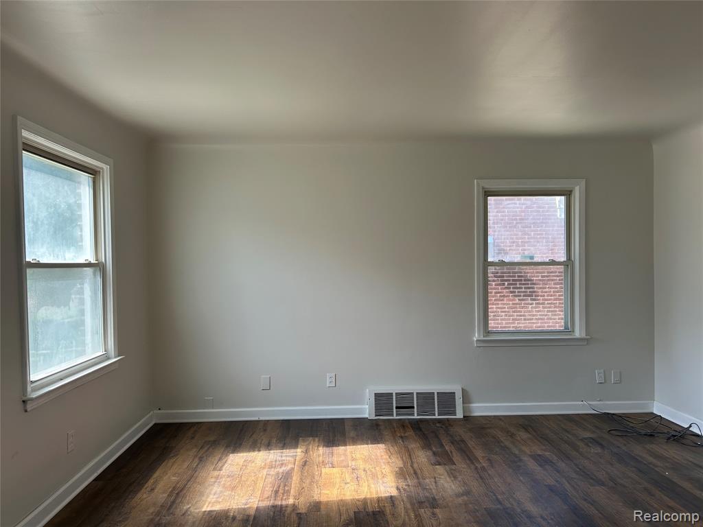 12914 Hazelton Street, Detroit, MI 48223 — Photo 4