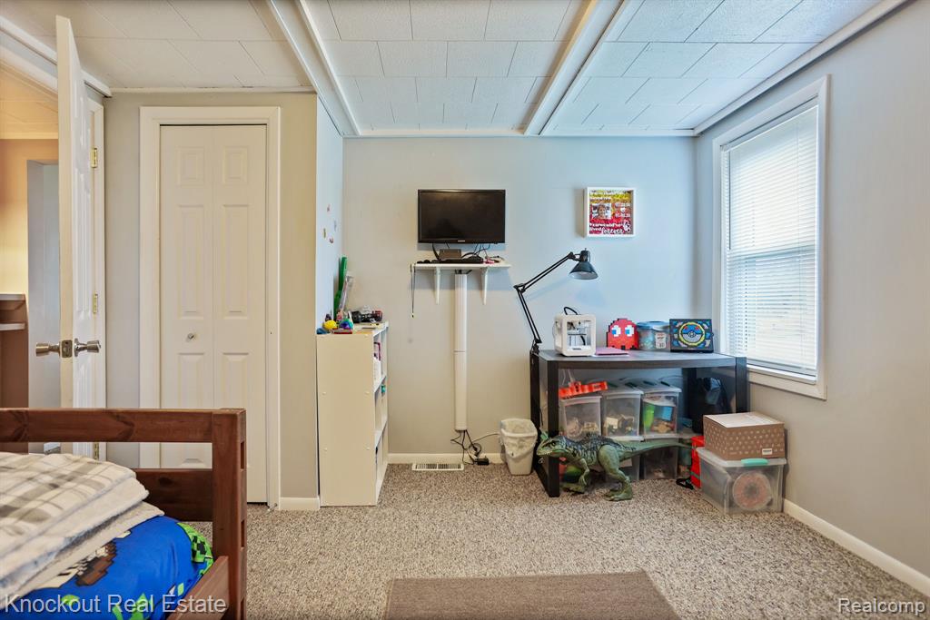 213 E Maple Street, Vassar, MI 48768 — Photo 21