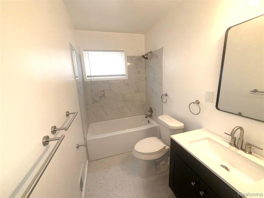 7643 Rivard Avenue, Warren, MI 48091 — Photo 25