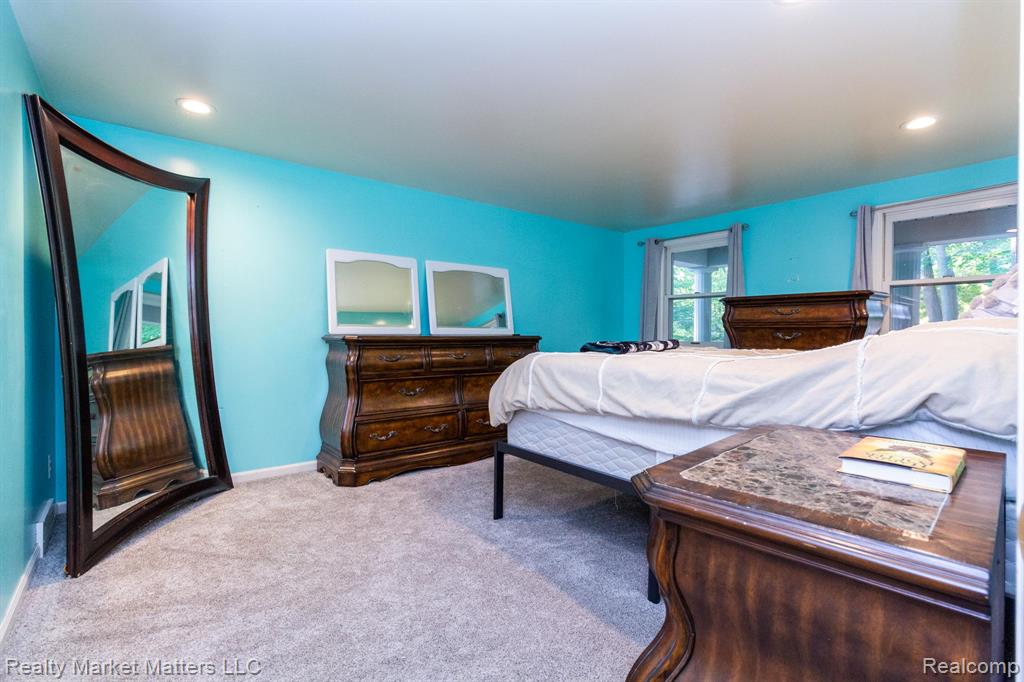 7505 Falling Leaf Court, Flushing, MI 48433 — Photo 15