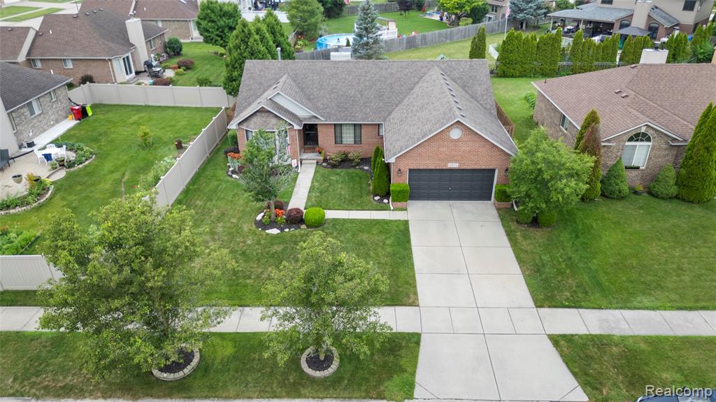 46173 Rocker Drive, Macomb, MI 48044 — Photo 24