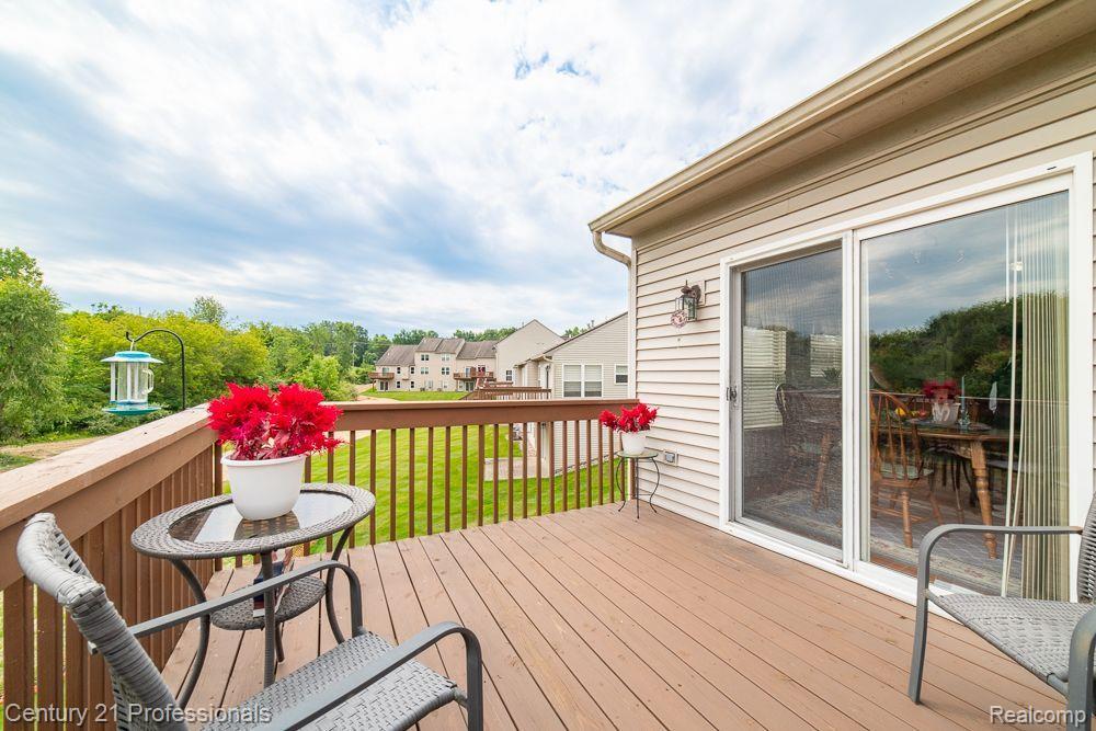 2647 KERRIA Drive, Howell, MI 48855 — Photo 18