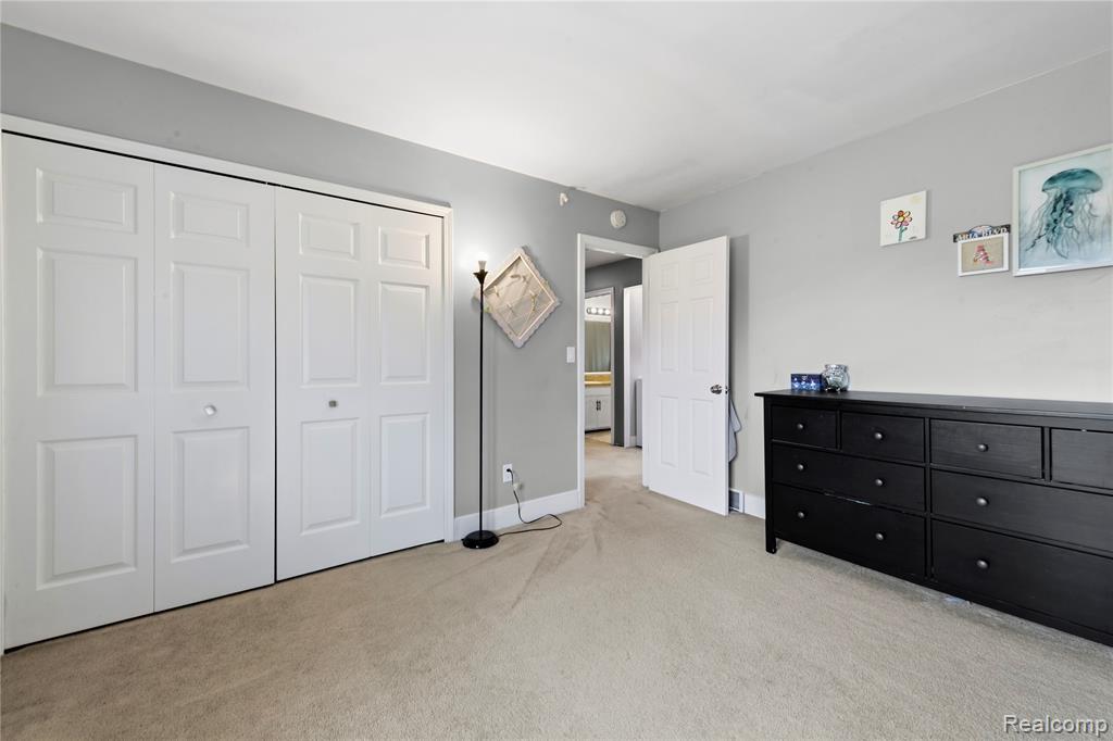 9332 Oakmont Drive, Grand Blanc, MI 48439 — Photo 42