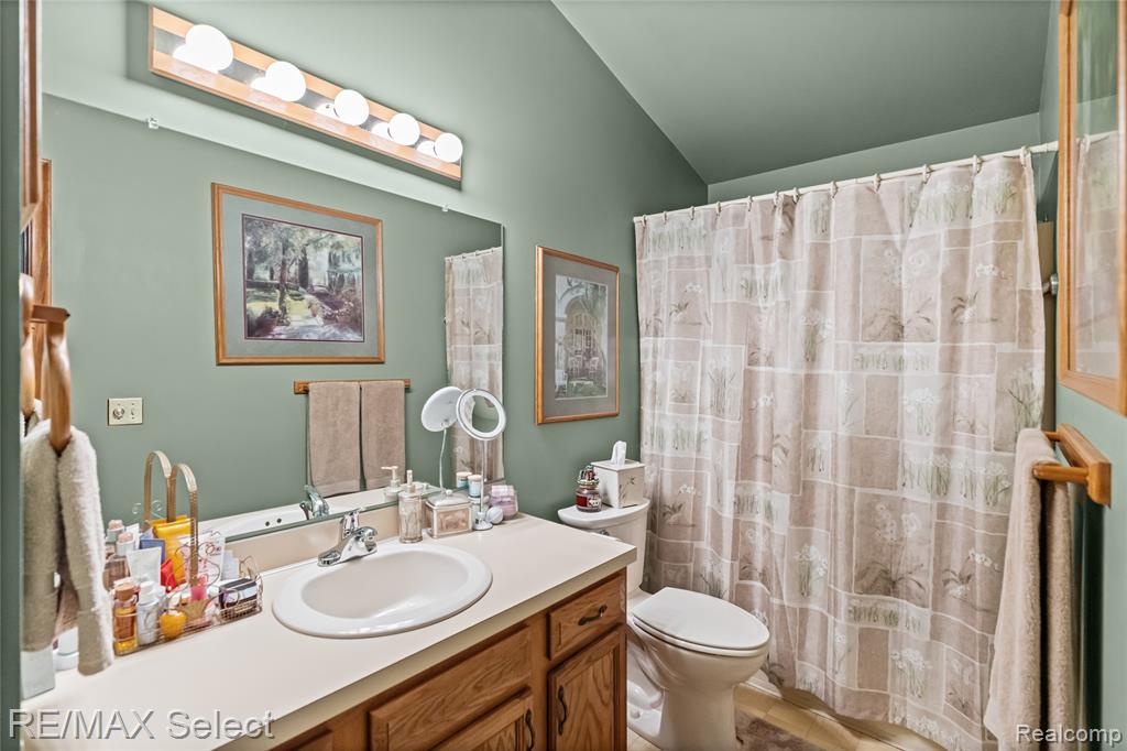 6605 Flushing Road, Flushing, MI 48433 — Photo 25