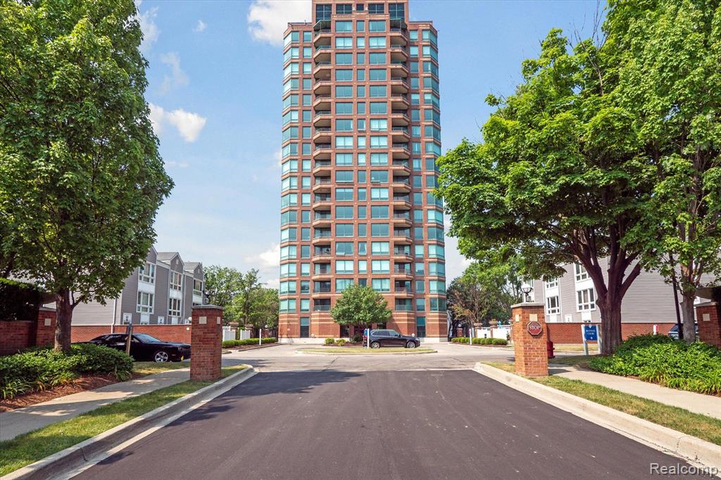 3320 SPINNAKER Lane, 74-14C, Detroit, MI 48207 — Photo 5
