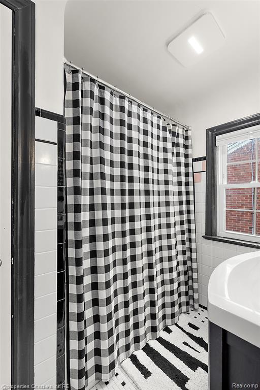 446 McKinley Avenue, Grosse Pointe Farms, MI 48236 — Photo 33