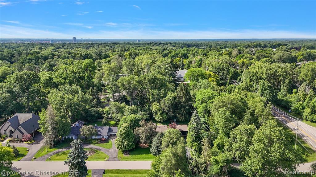 27331 Gardenway Road, Franklin, MI 48025 — Photo 13
