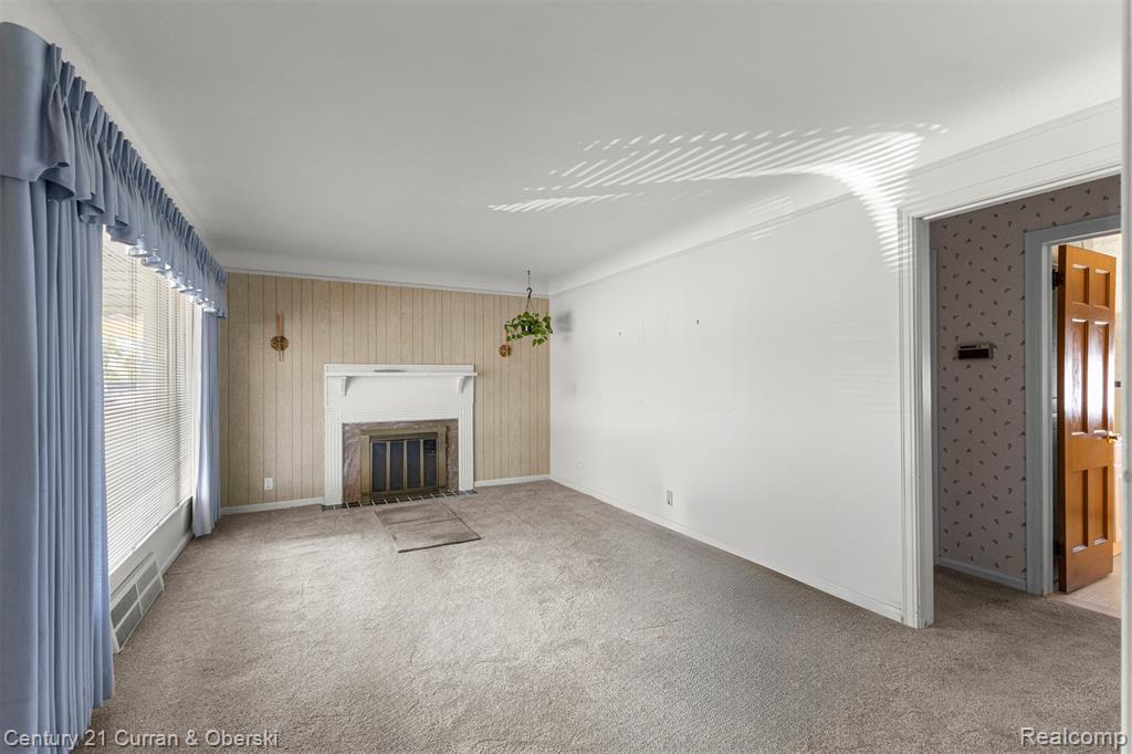 7055 Freda Street, Dearborn, MI 48126 — Photo 2